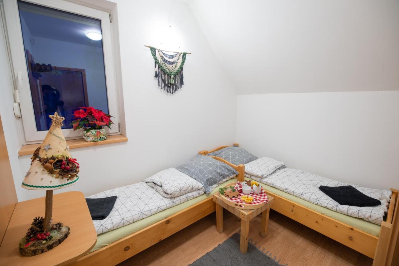 Bacowka U Winiarskich Nowy Targ Exterior photo